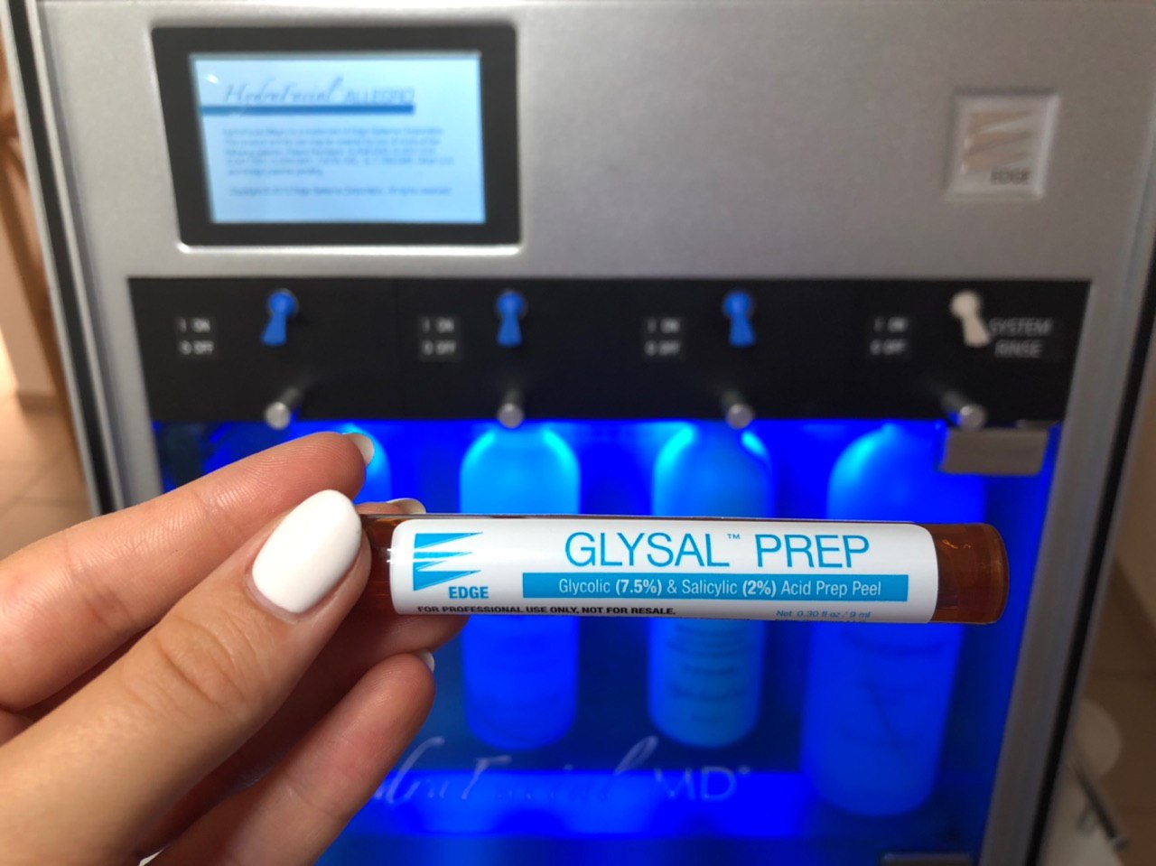 Апарат HF (HydraFacial)-_2 Апарат HF (HydraFacial)-_2