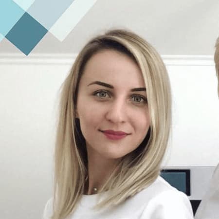 Оля Мантошко